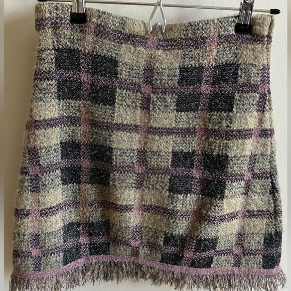 ZARA Tweed Plaid Skirt with Jewel Buttons - Size S (US 4, EUR S, MEX 26) - Picture 5 of 6